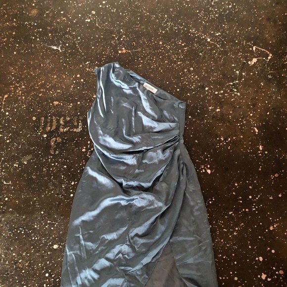 ELLIATT Cassini Dress Blue Satin One Shoulder  Party Formal S NWT $187 - Picture 6 of 6